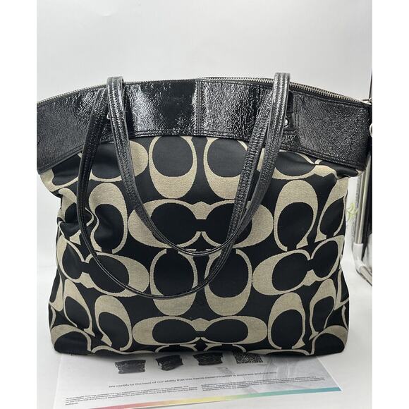 Coach F18335 Authenticated Signature Laura Black Gray Jacquard Large Tote Bag - Picture 11 of 11